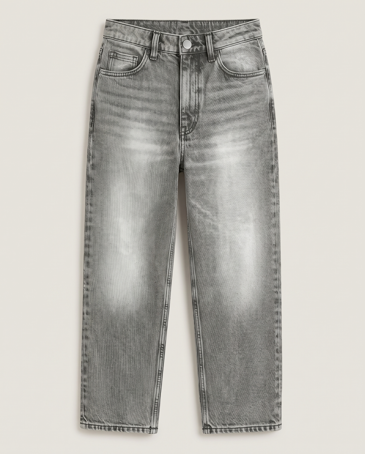 Relaxed Straight Jeans in Washed Grey